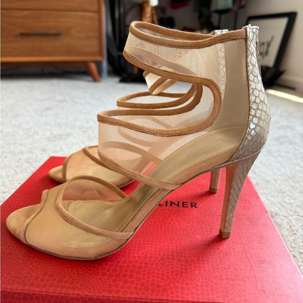 Donald J. Pliner Women's Metallic Gold Heels